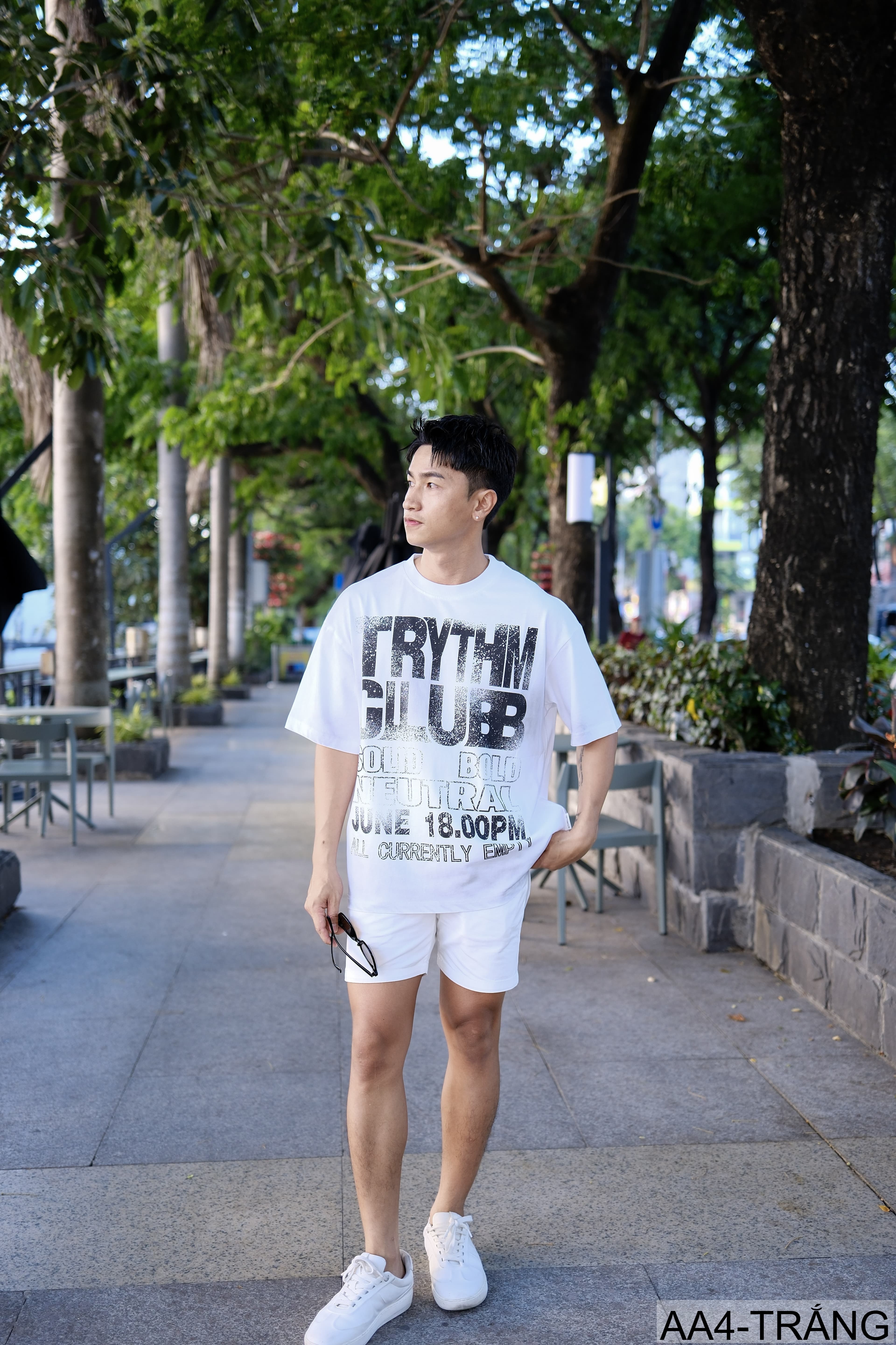 AA4 - Áo thun nam phong cách streetwear Mỹ, cổ tròn tay ngắn, chất cotton , họa tiết chữ nổi bật, form rộng rãi - ảnh 9