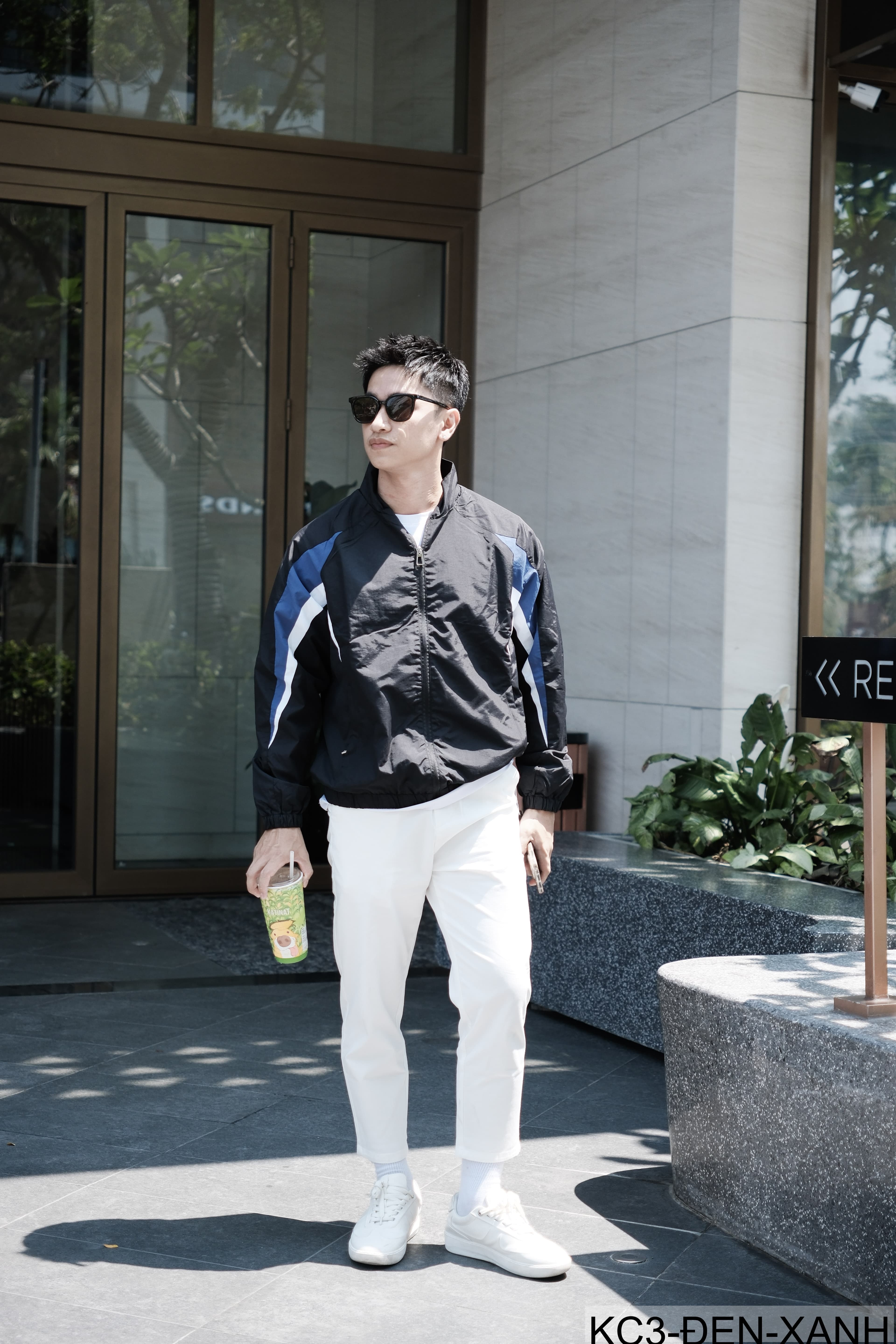 KC3 - Áo khoác nam cổ đứng phối màu năng động, chất polyester thoáng mát, form regular phù hợp xuân thu - ảnh 6