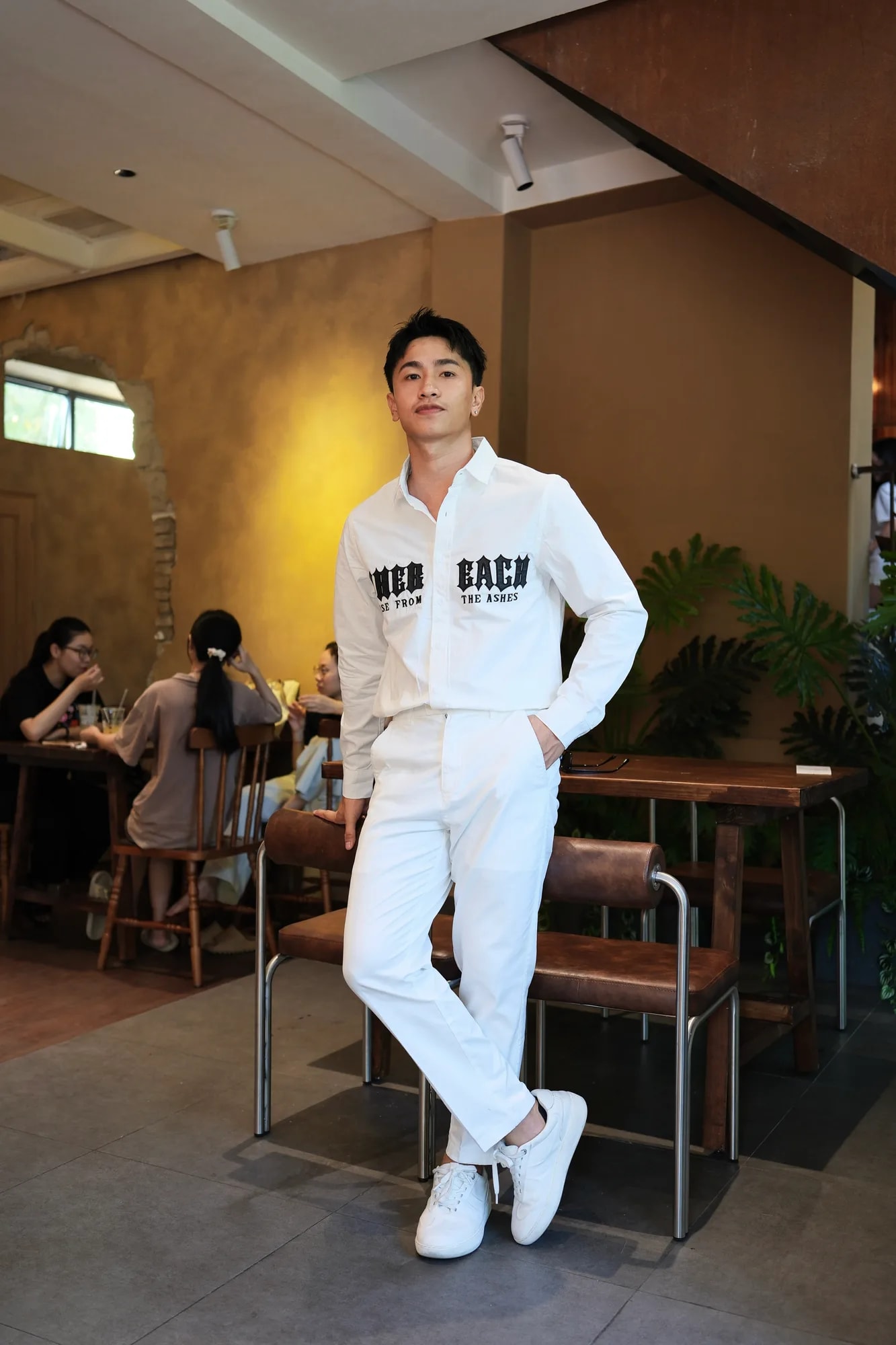 SA11 - Áo sơ mi nam dài tay họa tiết chữ phong cách Nhật Bản, chất cotton mềm mại, dáng rộng thoải mái - ảnh 5