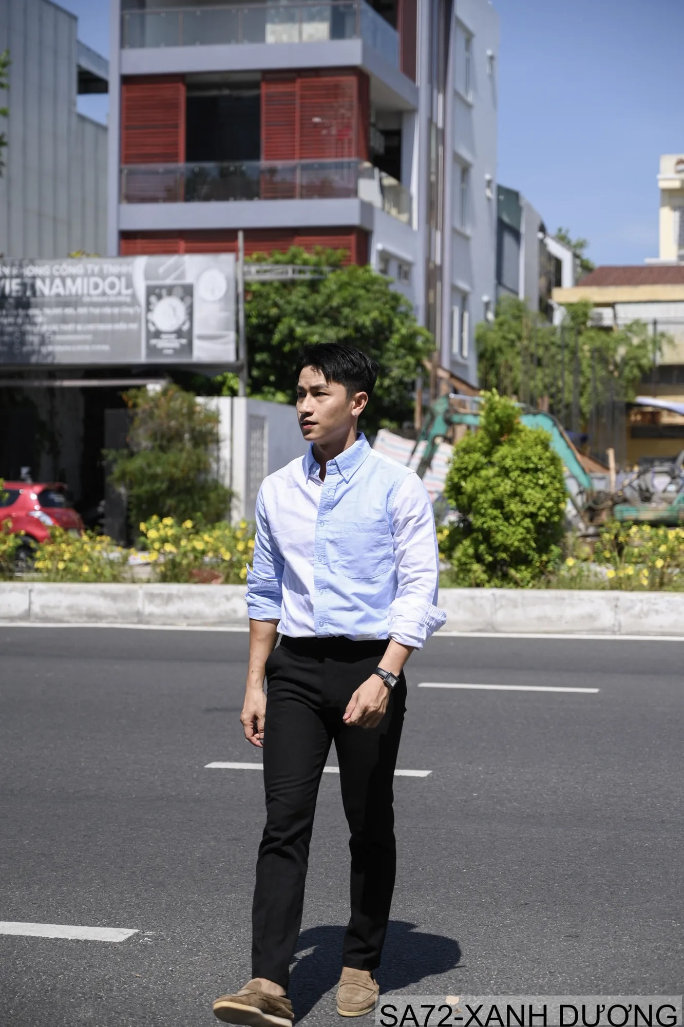 SA72 - Áo sơ mi dài tay phối màu xanh dương trắng phong cách Nhật, form rộng rãi, chất cotton mềm mại - ảnh 5
