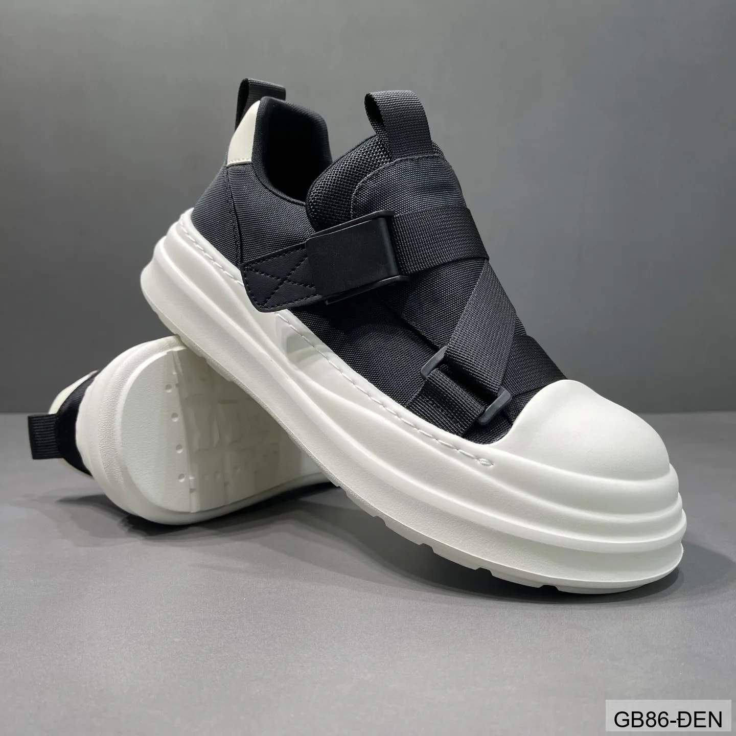GB86 - Giày vải nam kiểu Hàn, đế dày êm, khóa cài tiện lợi, màu đen trơn, thời trang casual - ảnh 3