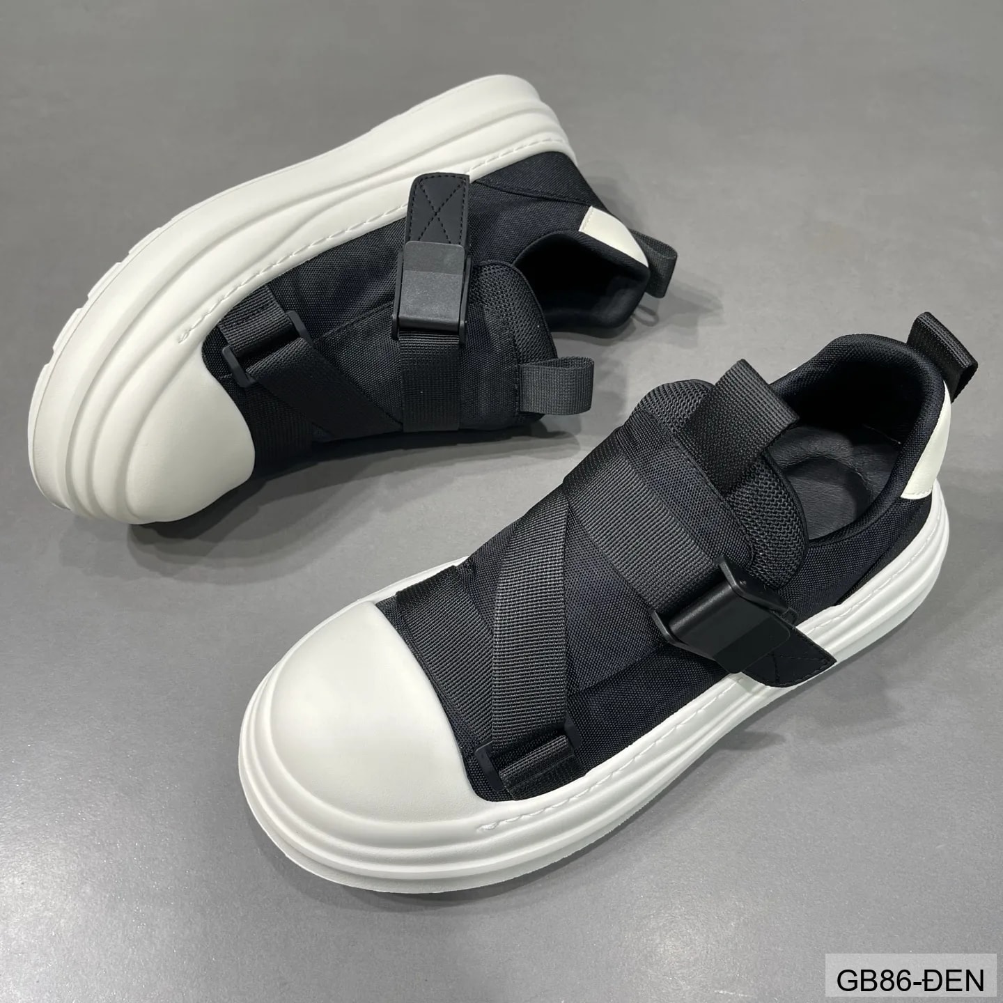 GB86 - Giày vải nam kiểu Hàn, đế dày êm, khóa cài tiện lợi, màu đen trơn, thời trang casual - ảnh 6