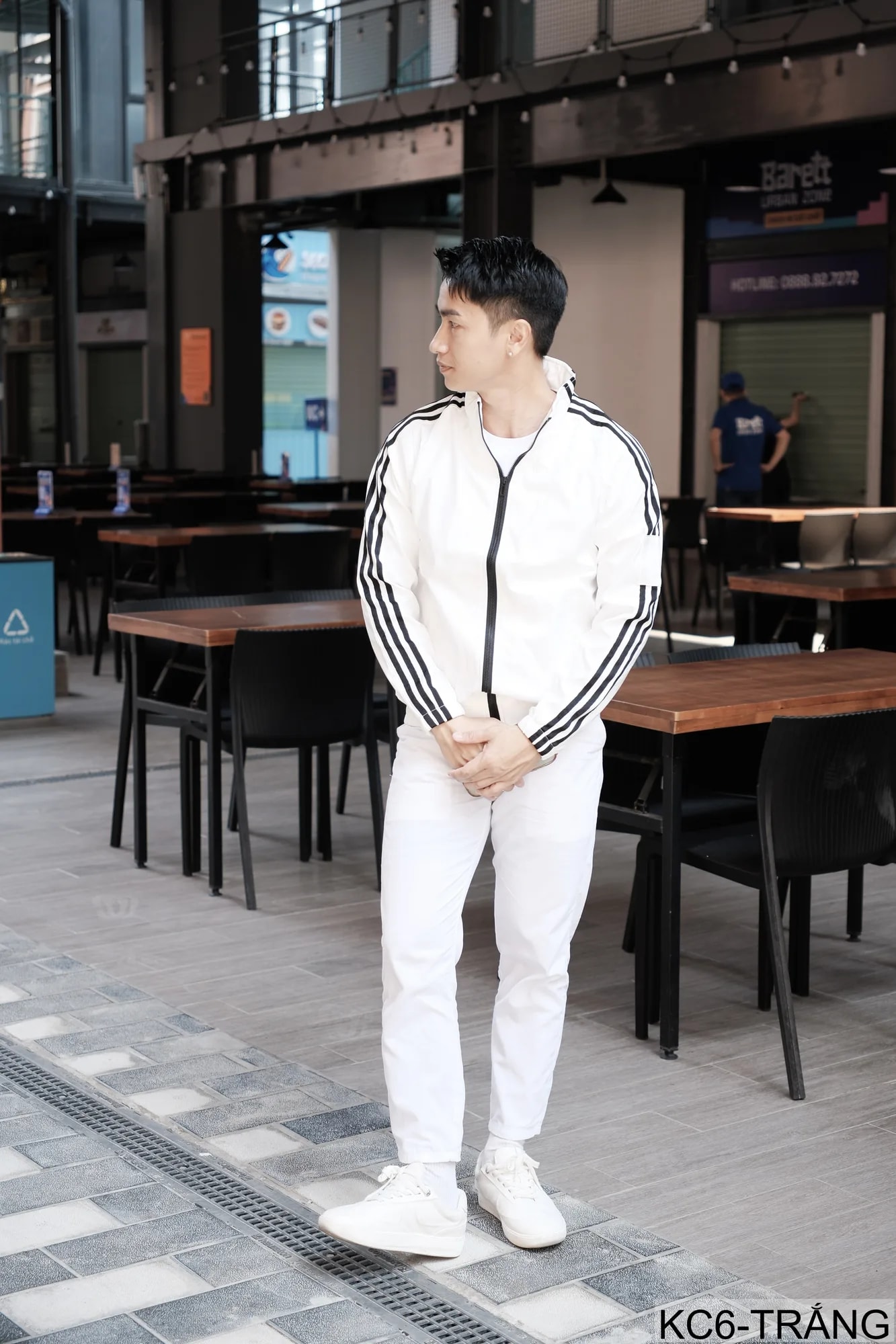 KC6 - Áo khoác nam thể thao cổ đứng tay dài chống mài mòn, thoáng khí, 3 màu trắng xanh lá đen - ảnh 11