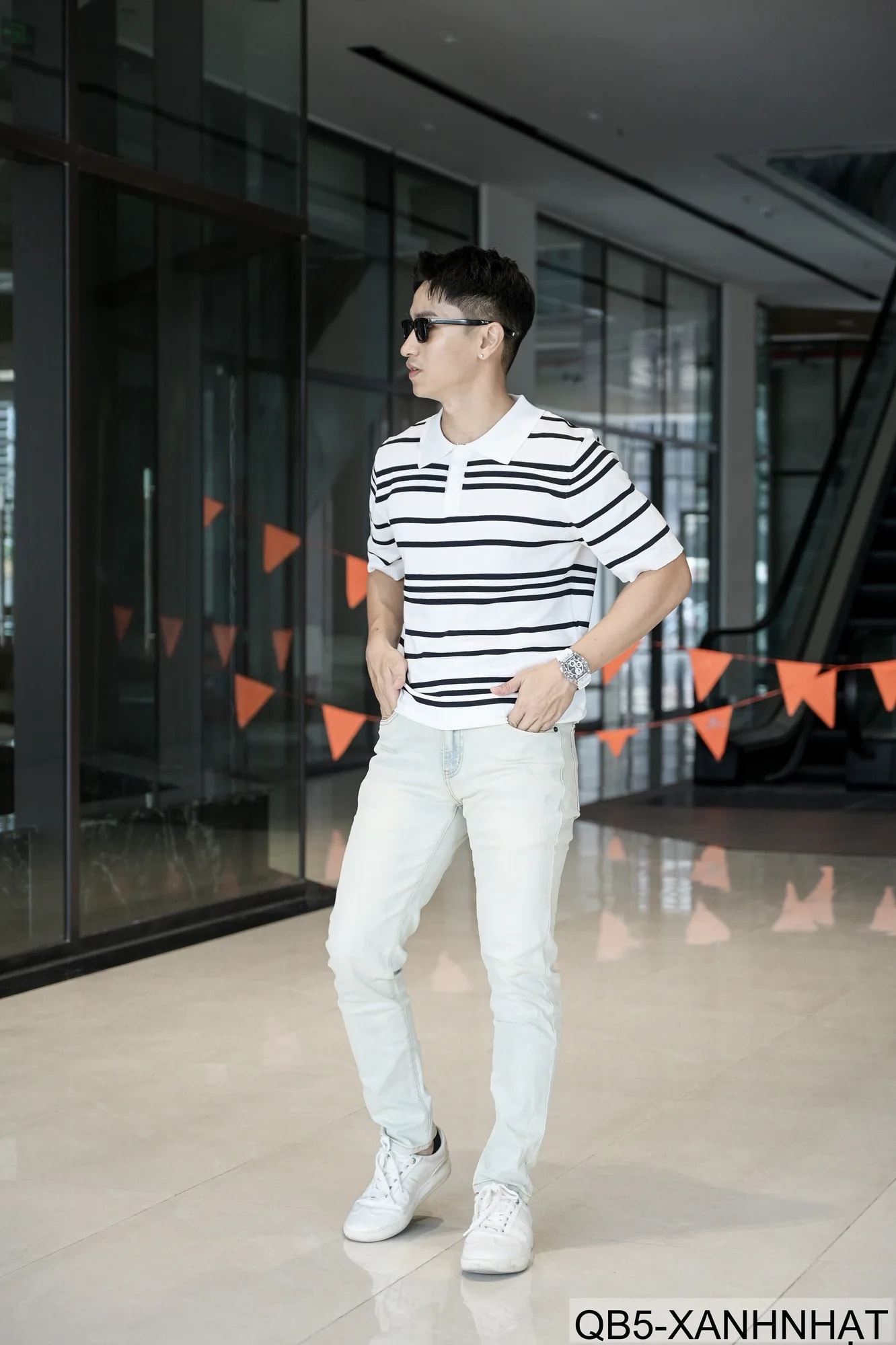 QB5 - Quần Jeans Nam Slim Fit Xanh Nhạt Phong Cách Streetwear, Chất Cotton Đàn Hồi, Mùa Xuân 2026 - ảnh 8