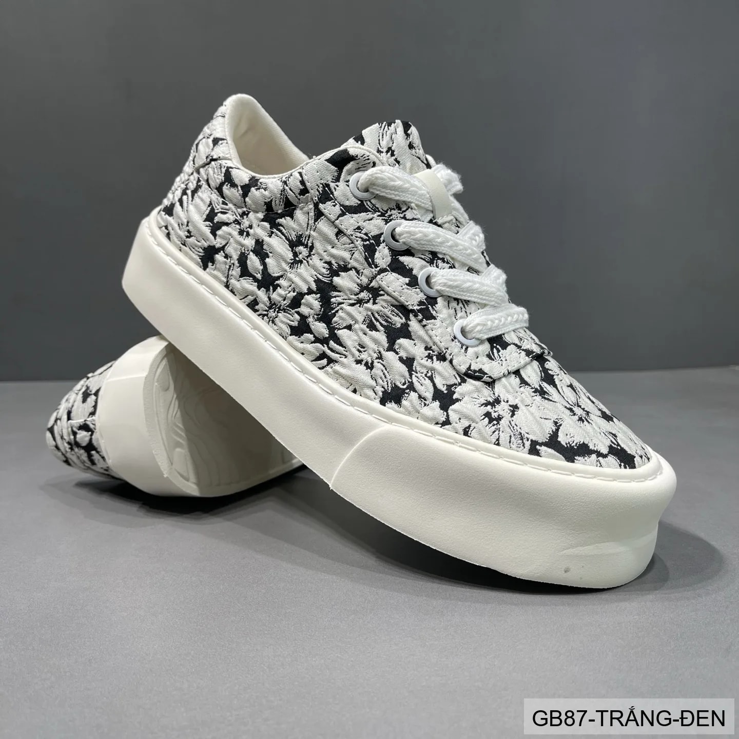 GB87 - Giày vải nam họa tiết hoa, thoáng khí, phong cách streetwear, đế bằng êm chân - ảnh 3