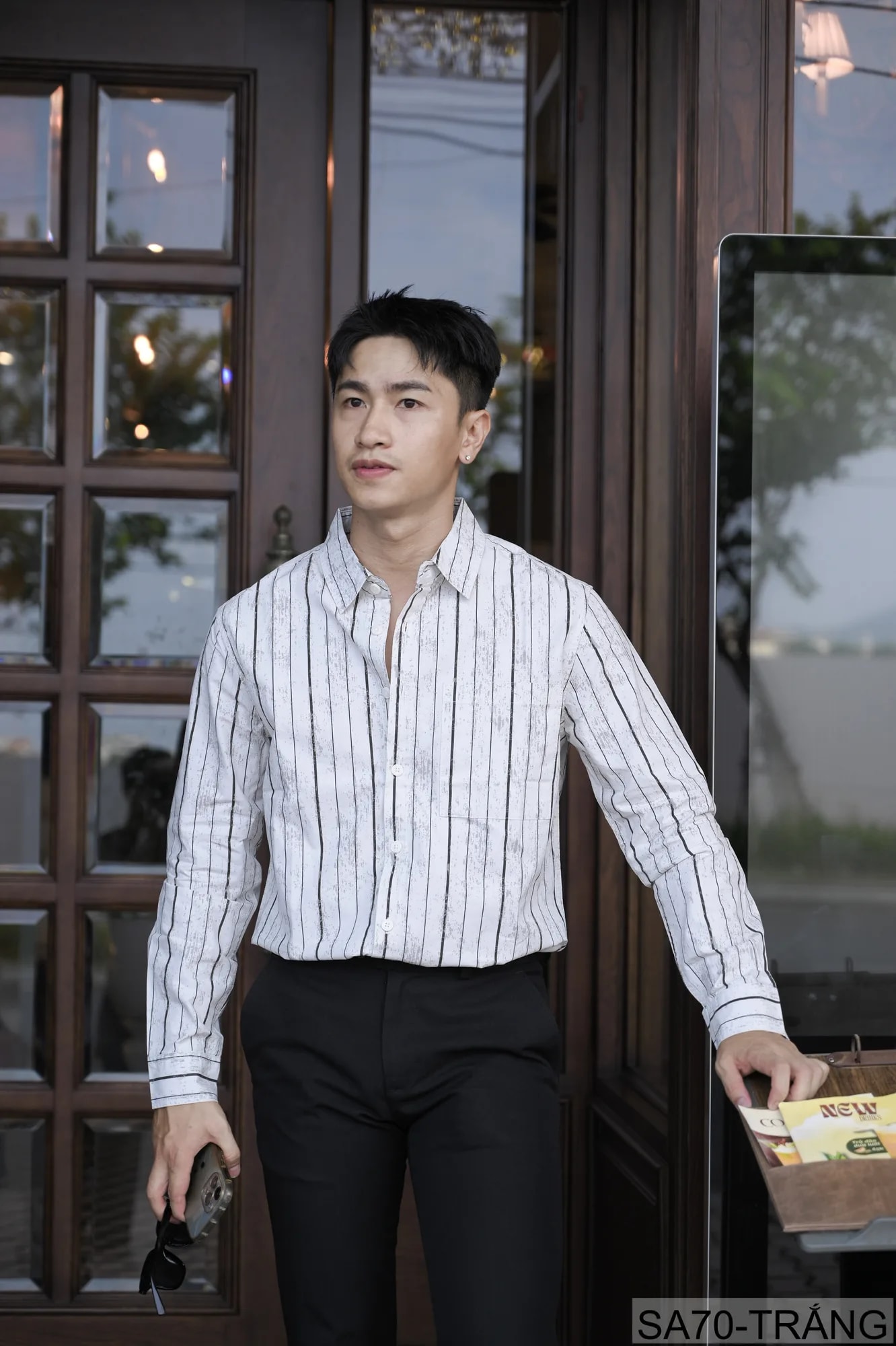SA70 - Áo sơ mi nam kẻ sọc phong cách Nhật Bản, chất cotton mềm, dáng rộng thoải mái - ảnh 6