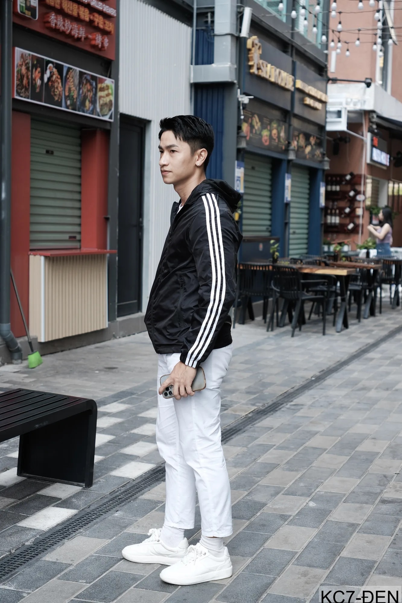 KC7 - Áo khoác nam thể thao oversize tay dài có mũ, chất liệu polyester thoáng mát, 3 màu xanh dương, đen, xanh đậm - ảnh 7